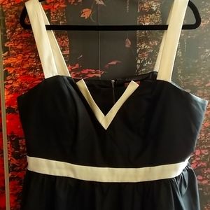 Chi chi London  fit and flair party evening dress